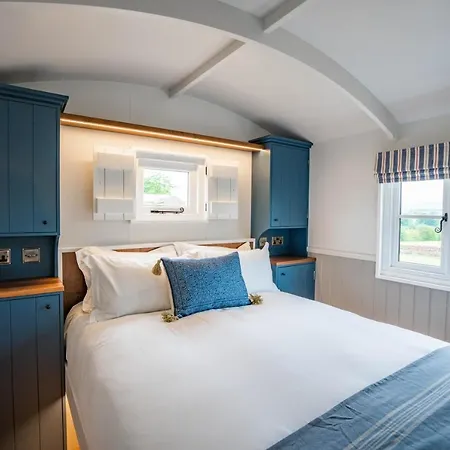 캠프장 Inglewood Shepherd's Huts